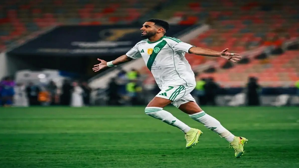 عاجل: الأهلي السعودي وشباب الأهلي الإماراتي في مواجهة ملحمية - نصف نهائي آسيا يحدد مصير لقب العرب!