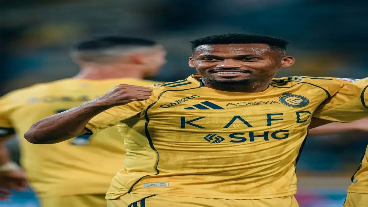 لماذا أصر خورخي خيسوس على استثمار 15 مليون دولار سنوياً في لاعب مصاب؟