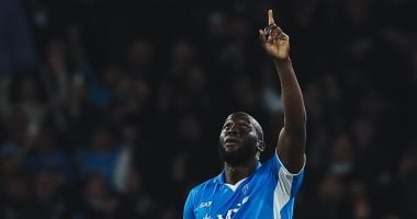 نابولي يوقع عقوبة قاسية على لوكاكو بعد تمرده