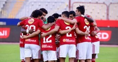 رغم تصدر الزمالك.. الذكاء الاصطناعي يختار الأهلي بطلاً للدوري المصري
