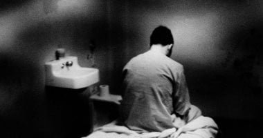 ضوابط دخول المريض النفسى إلزاميا لمنشآت الصحة النفسية وفقا للقانون