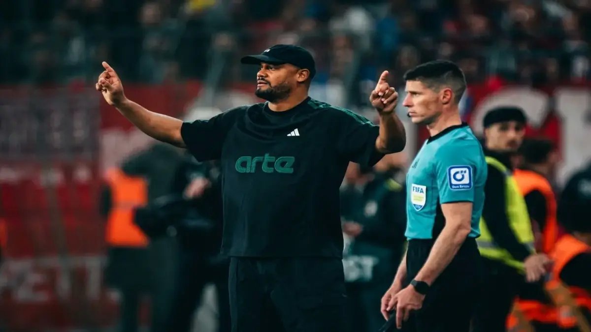 صادم: ترمب يطلب رسمياً من الفيفا استبدال إيران بإيطاليا في كأس العالم 2026 - هل سيتحول البطولة إلى ساحة سياسية ساخنة؟