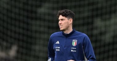 صفقة انتقال باستوني إلى برشلونة مهددة بالفشل