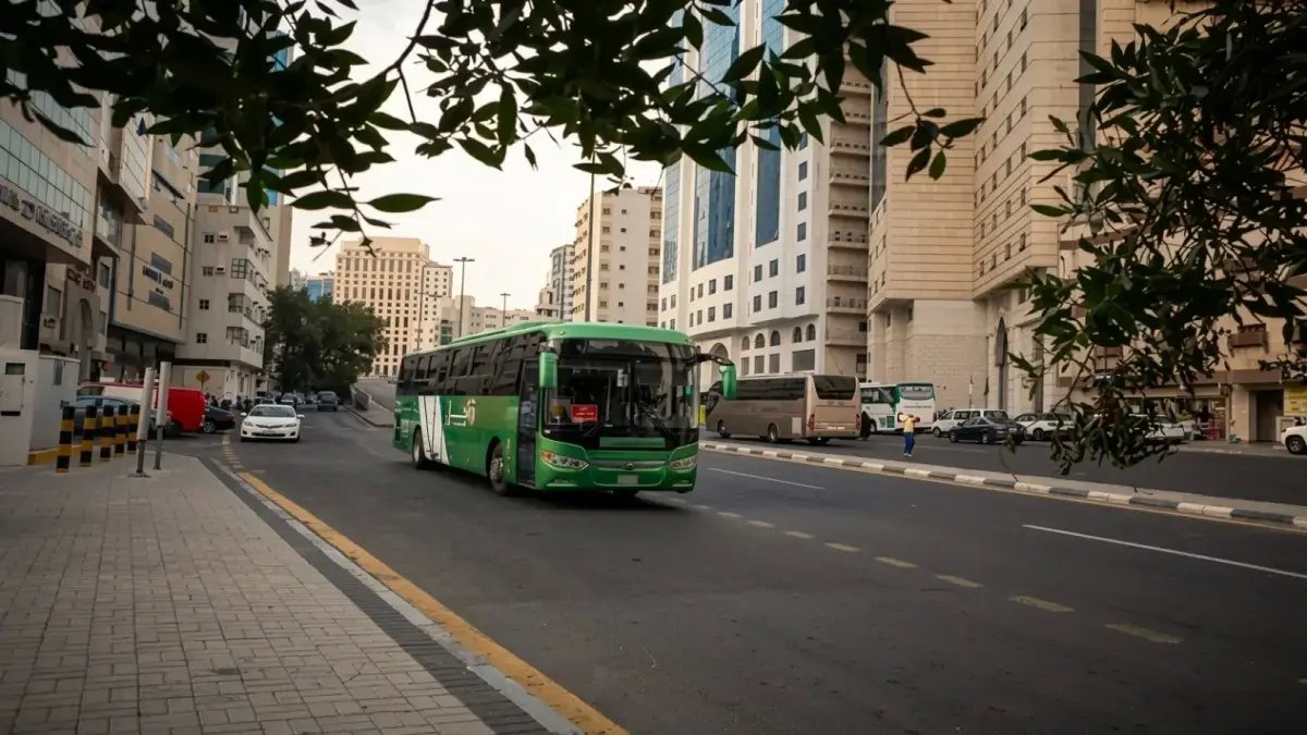 عاجل: دليل السفر الذهبي يكشف حقائق مثيرة عن جميع شركات الحافلات السعودية... هل تعرف الشركة الأكثر موثوقية؟