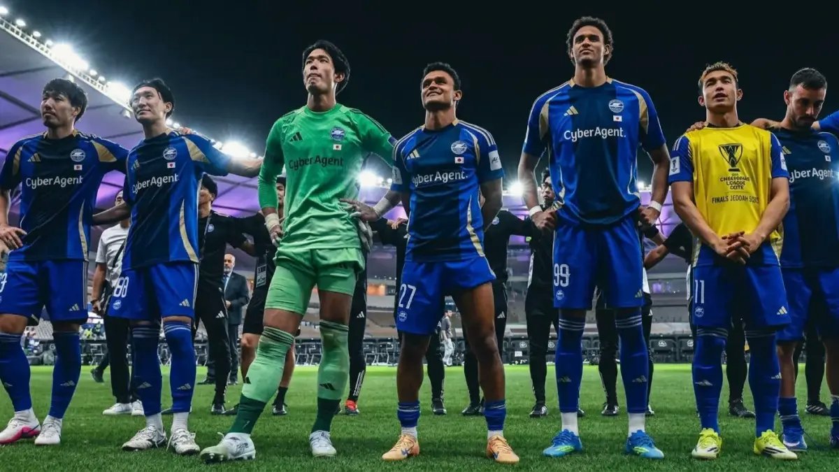 رسمي: الأهلي السعودي يصل نهائي آسيا بعد مسيرة أسطورية… هكذا حسم رياض محرز ومعسكر الملوك معركة 300% إصرار!
