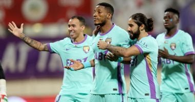 البطائح ضد العين.. رفقاء ربيعة يتفوقون بالشوط الأول في الدوري الإماراتى