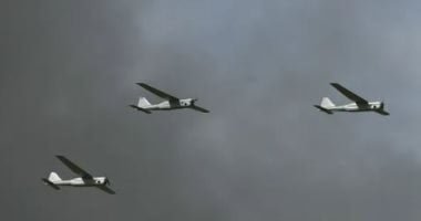 إعلام إيرانى: الدفاعات الجوية الإيرانية تعترض طائرات مسيرة فى سماء طهران