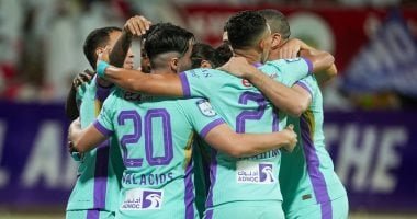 العين يضرب البطائح بثنائية في الدوري الإماراتى بمشاركة ربيعة