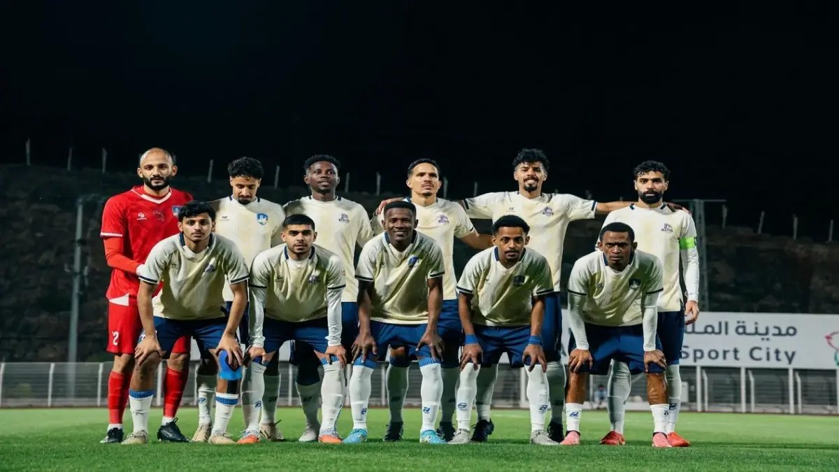 عاجل: موقعة الحسم في الأحساء… من يخرج كبطل من ملعب هجر؟ هجر يبدأ بـ3-1 والعين يحاول قلب الطاولة!