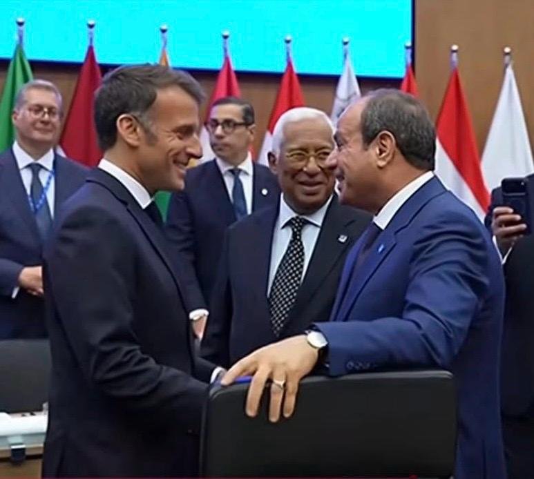 حديث بين الرئيس السيسى وماكرون على هامش اجتماع قادة عدد من الدول العربية ودول الاتحاد الأوروبى