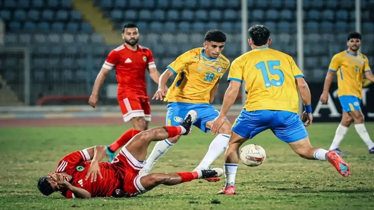 عاجل: صراع البقاء يتحول لدراما.. الإسماعيلي يسقط في شباك مودرن سبورت بهدف ذاتي صادم - الجماهير في حالة هستيريا!