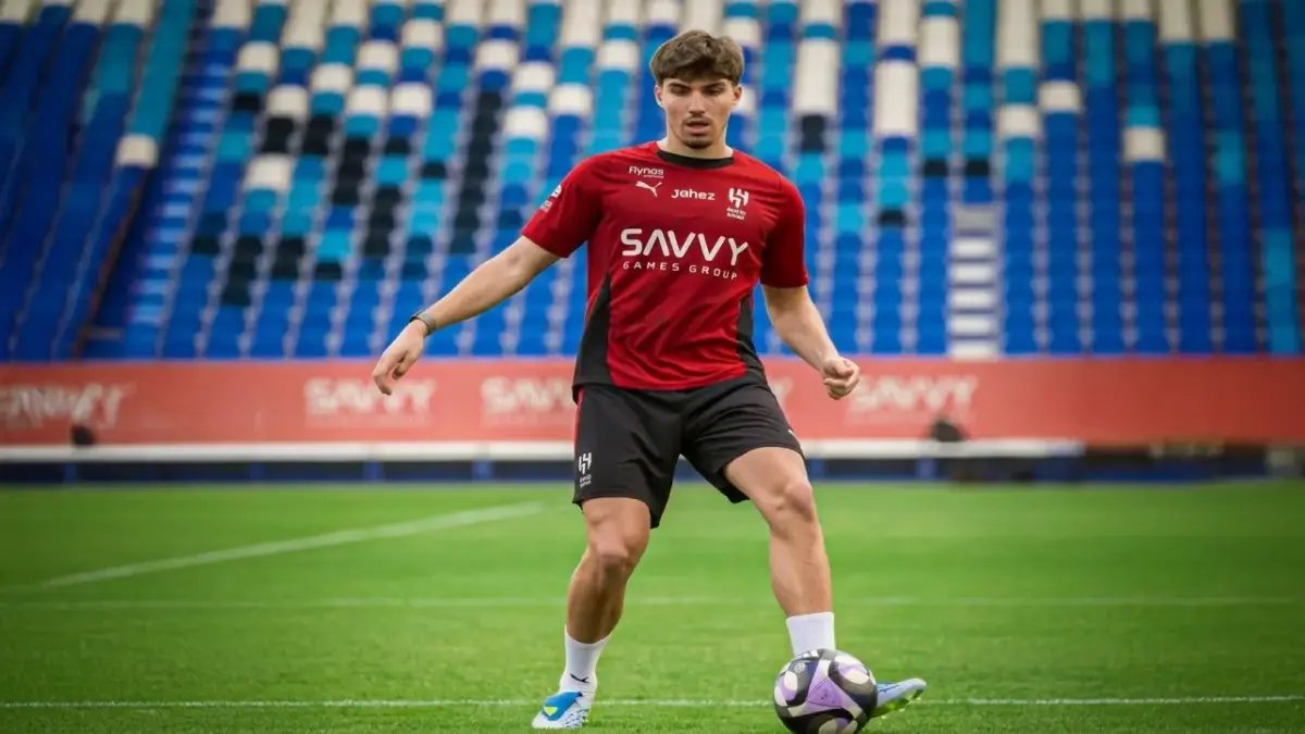 صادم: باريس يسحق أنجيه 3-0 ويقترب من لقب دوري أبطال أوروبا بأرقام تاريخية!