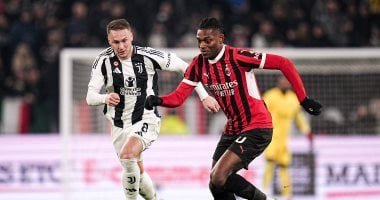 مواعيد مباريات اليوم.. قمة ميلان مع يوفنتوس وتشيلسي أمام ليدز يونايتد