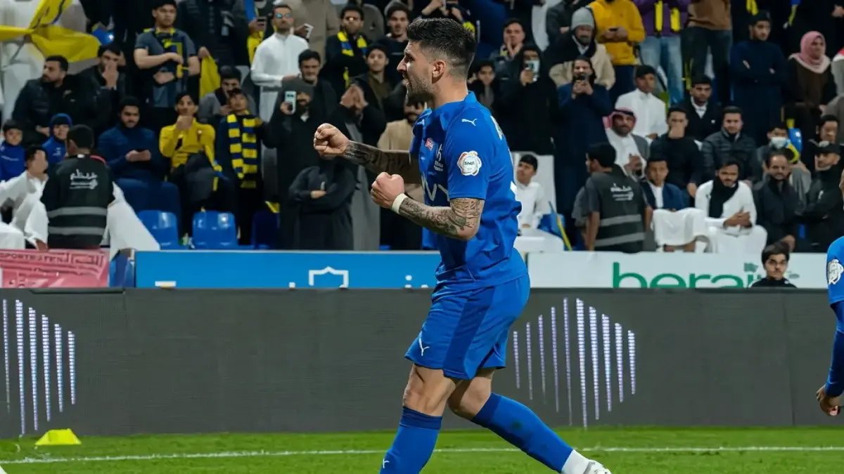 إنزاجي لا يخوض معركة القمة... بل يخوض معركة 'النقطة الواحدة' التي تكشف خطته لتحقيق 55 نقطة!