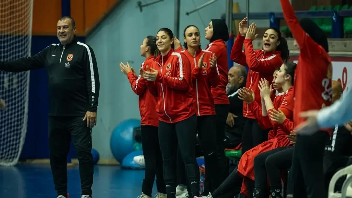 عاجل: مواجهات قوية تنتظرها الجماهير.. الأهلي يواجه سبورتنج والشمس يلتقي سموحة في نصف نهائي كأس مصر لسيدات اليد