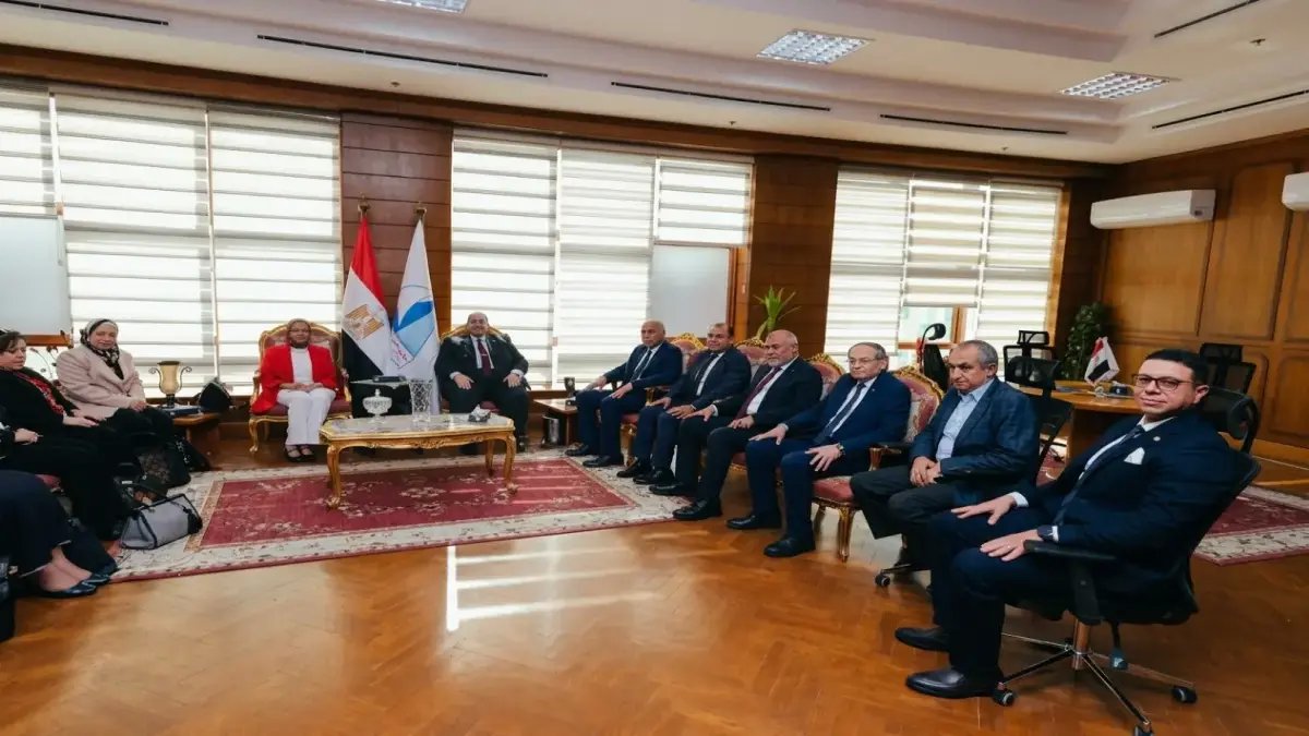 عاجل: لجنة جودة التعليم تتوغل في صيدلة كفر الشيخ... هل حققت الجامعة اختبار الاعتماد الدولي الصعب؟