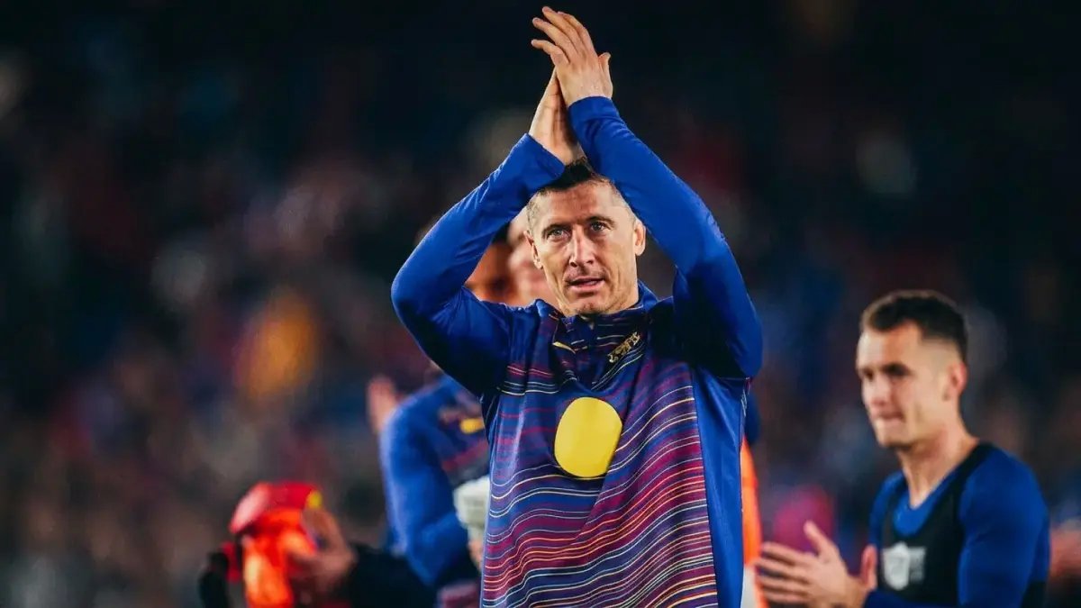 صادم: ليفاندوفسكي يُهجِر برشلونة بعد العرض الذي كسر قلبه… هل سيُدمر يوفنتوس وميلان مُستقبل النادي؟
