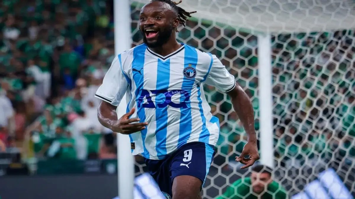 عاجل: ماييلي يُسحق الأهلي بثلاثية صاعقة في القمة… جماهير النادي الأحمر في حالة صدمة!