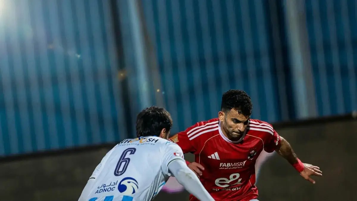 عاجل: إدارة الأهلي تقرر عقوبة صادمة ضد اللاعبين بعد الخسارة… خصم 20% من عقودهم!