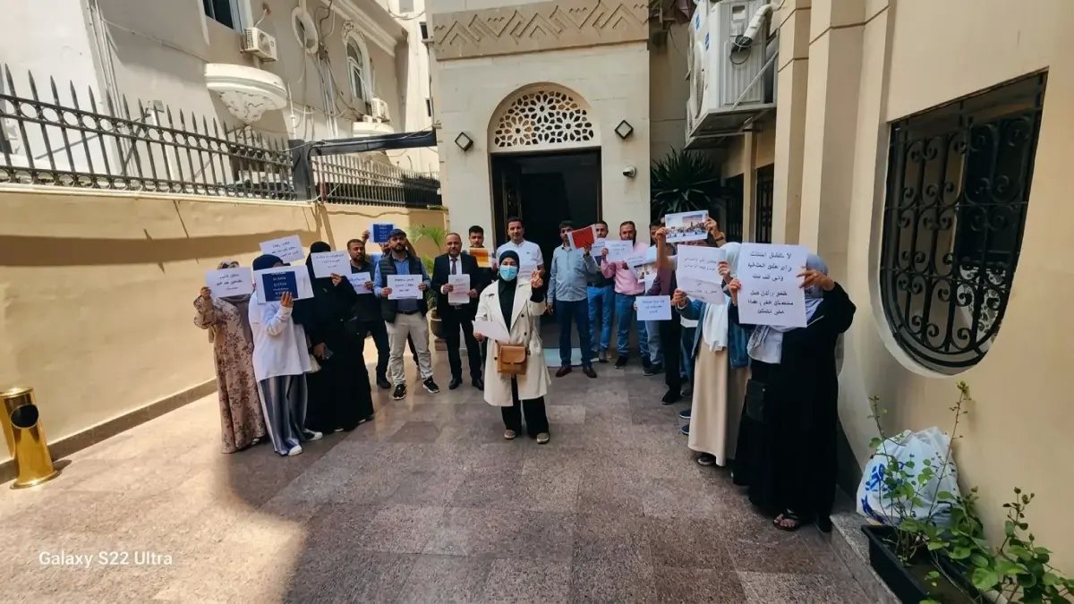 عاجل: طلاب يمنيون في مصر يصرخون من تأخر مستحقاتهم… الحكومة تتجاهل معاناتهم والوعود تتحول إلى أرقام متجمدة!