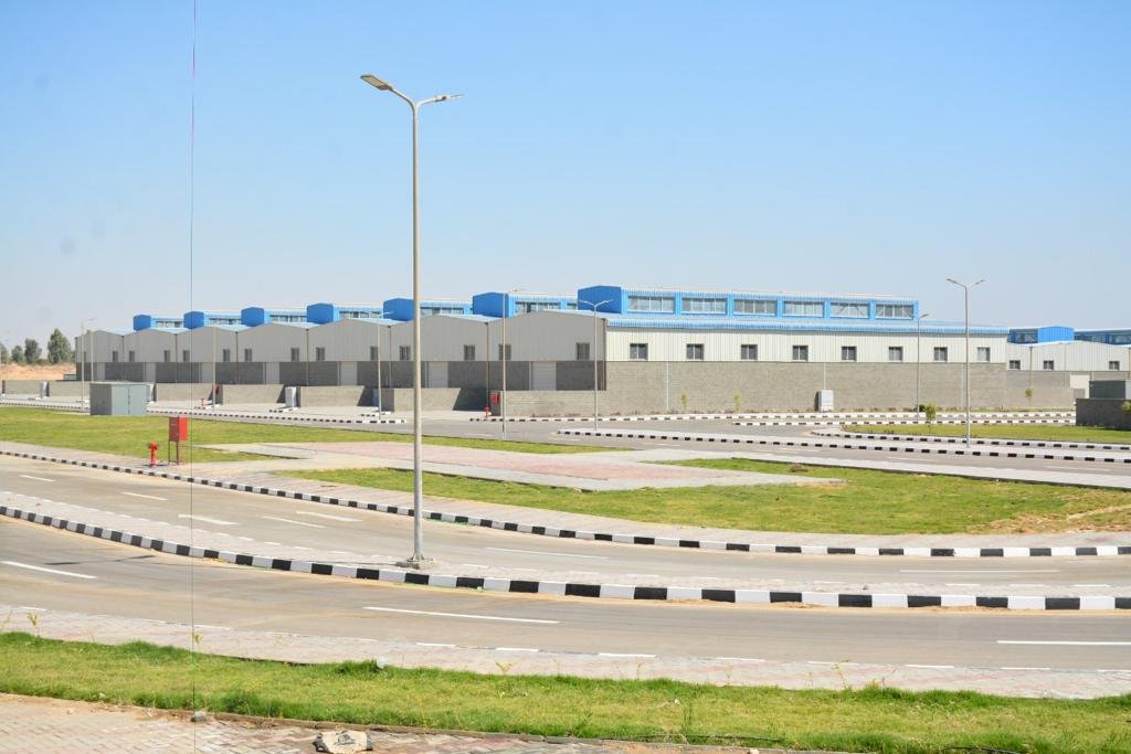 المجمع الصناعى بغرب جرجا (2)