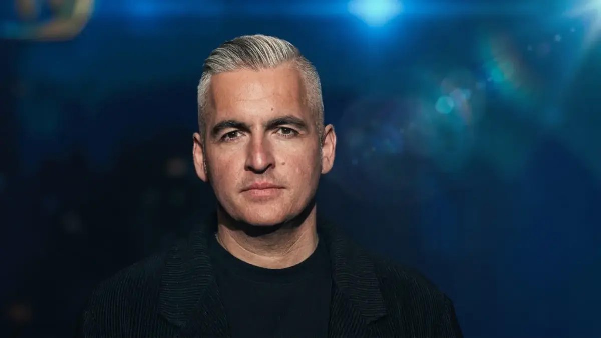 عاجل: جماهير الأهلي تتعهد بالحضور لمواجهة الزمالك... والإعلامي سيف زاهر يكشف: "غيابهم لم يحدث من قبل"