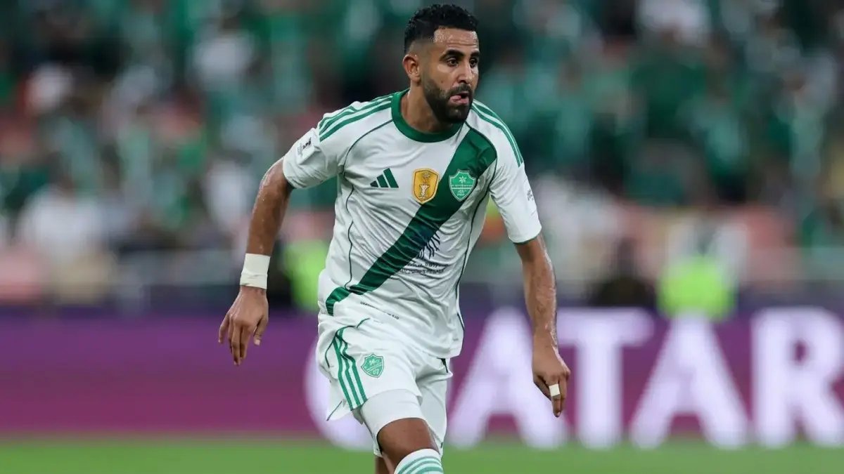 شاهد.. تسريبات سرية تكشف أول خطوة لصندوق الاستثمارات في بيع الاتحاد: إلغاء الانتخابات و70% من الأسهم لـ مستثمرين.. صفقة تقليد الهلال تبدأ!