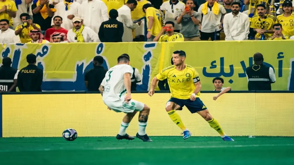 عاجل: ثنائية رونالدو وكومان تحسم الكلاسيكو السعودي - النصر يقترب من التتويج ويدفع الأهلي للمركز الثالث!