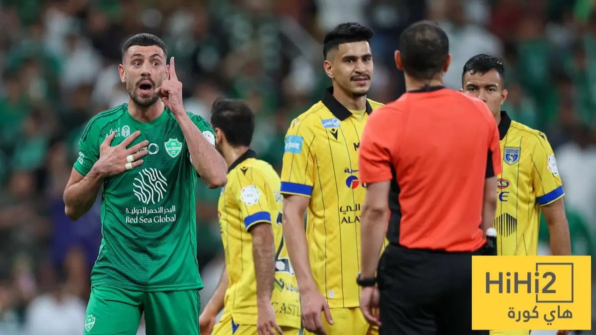 عاجل: ناقد رياضي يكشف سبب فوضى قمة النصر والأهلي.. "حكم ضعيف الشخصية" الذي أفسد المباراة!