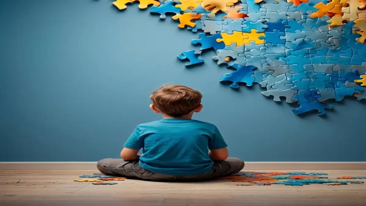 حصرياً.. شاهد اللحظة التي أبكت الجميع! طفل توحد يفتتح فعالية الأمير محمد بن سلمان ويدمر المفاهيم الخاطئة في غرناطة مول