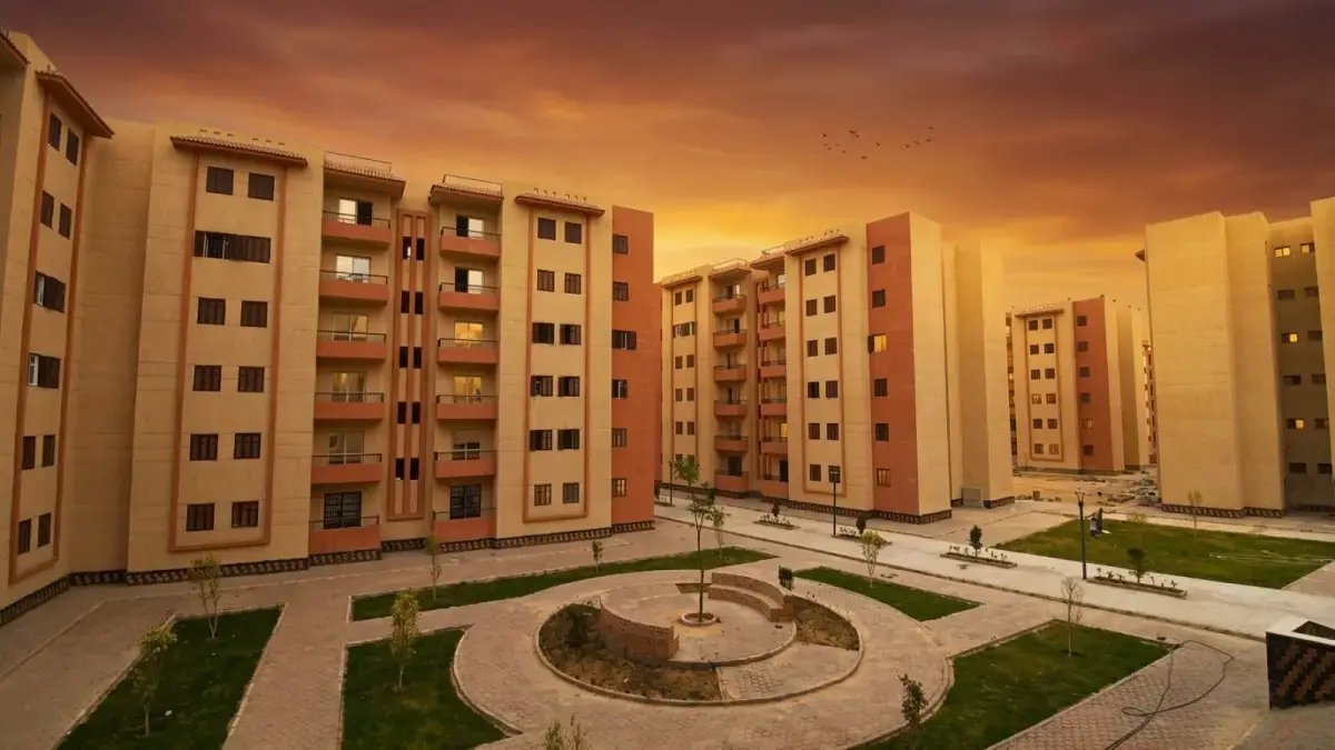 حصري: قرار سري يضمن لك شقة.. القائمة الكاملة لأماكن 19 ألف شقة إسكان اجتماعي غدًا