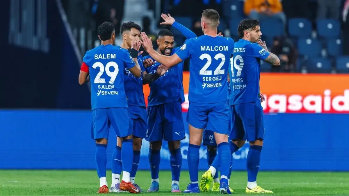 عاجل: موعد وموعد مباراة الهلال ضد الحزم السبت 2 مايو - هنا القنوات المجانية والتنبؤ بتشكيلة الهجوم القوي التي قد تحدد صدارة الدوري!