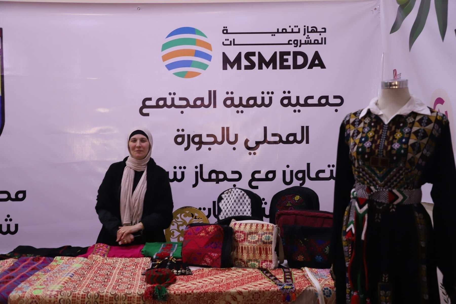 علياء قويدر والمشاركة في المعارض