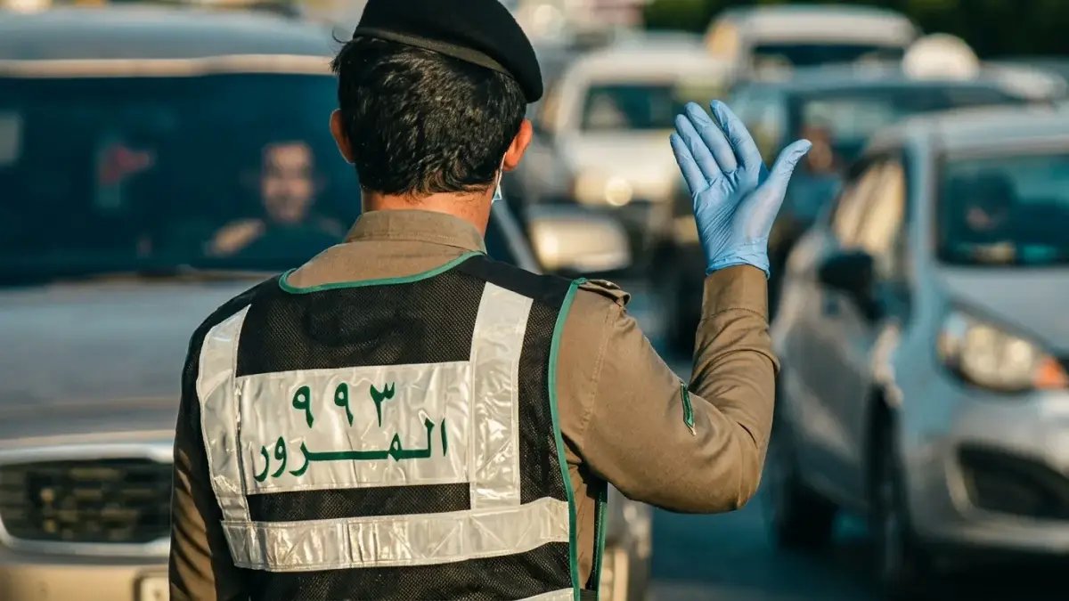 عاجل: السعودية تفرض عقوبات صادمة على قيادة سيارات المتوفين… غرامات تصل 50 ألف ريال وحجز المركبة!