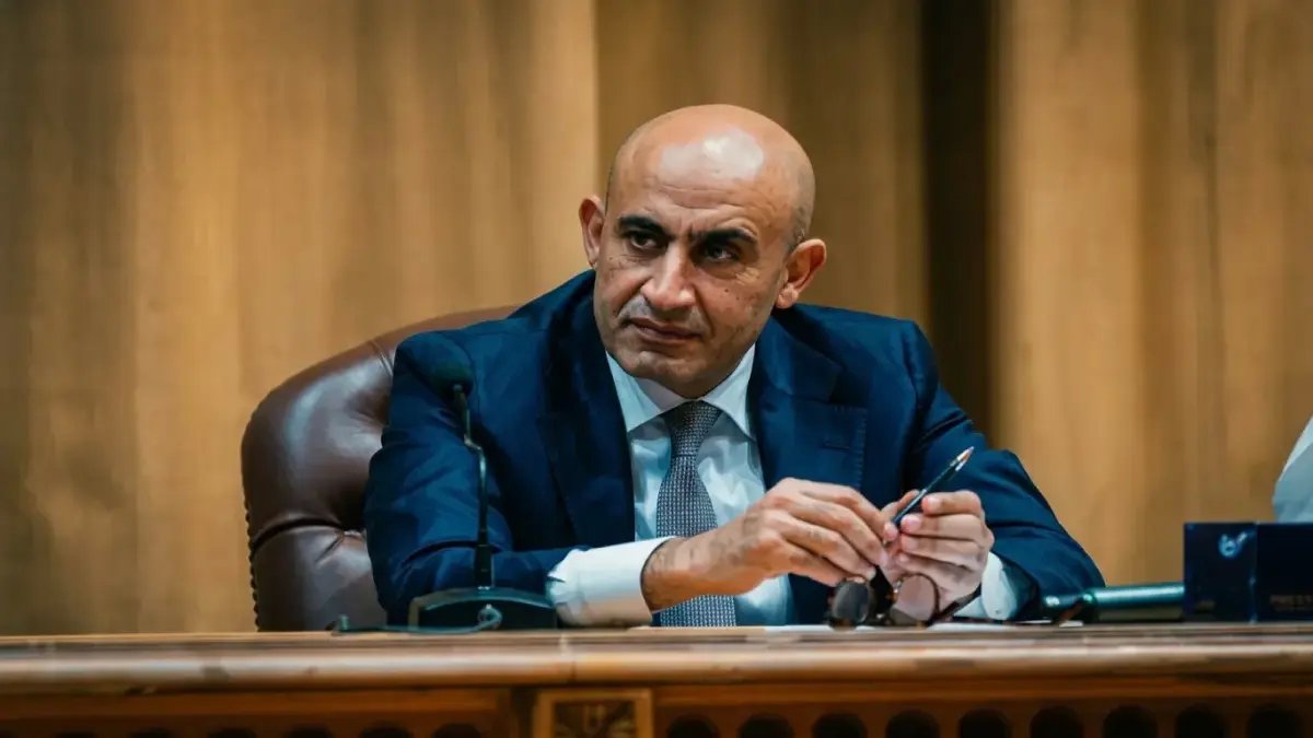 وزارة التربية والتعليم تعيد تعريف 'الفصل الدراسي'... وتكشف أن عمره الحقيقي 84 يومًا فقط!