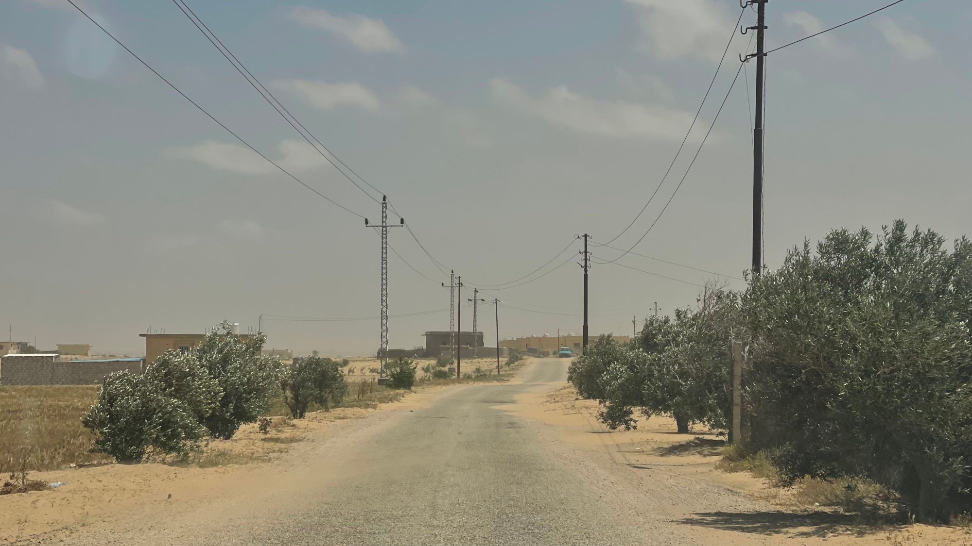 أجواء مغبرة 