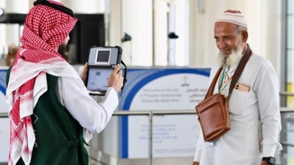 عاجل: قرار مفاجئ من الداخلية السعودية بشأن السماح لحاملي تأشيرات الزيارة العائلية بأداء الحج موسم 1447!