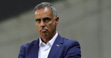 الأهلي يترقب موقف جوميز مع الفتح السعودي لخلافة توروب