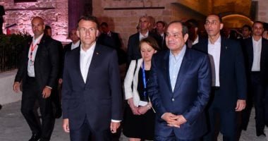 بأغنية الإسكندرية أحسن ناس.. ماكرون يشكر أهل عروس البحر المتوسط على حسن الاستقبال