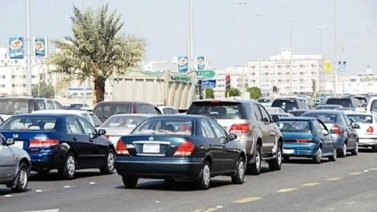 رسمياً: جدة تعلن "الحل النهائي" لمواجهة الزحام! وسيلة نقل جديدة كلياً تمنحك الرفاهية والسرعة في آن واحد.. لا تشيل هم الطريق بعد اليوم! (صورة)