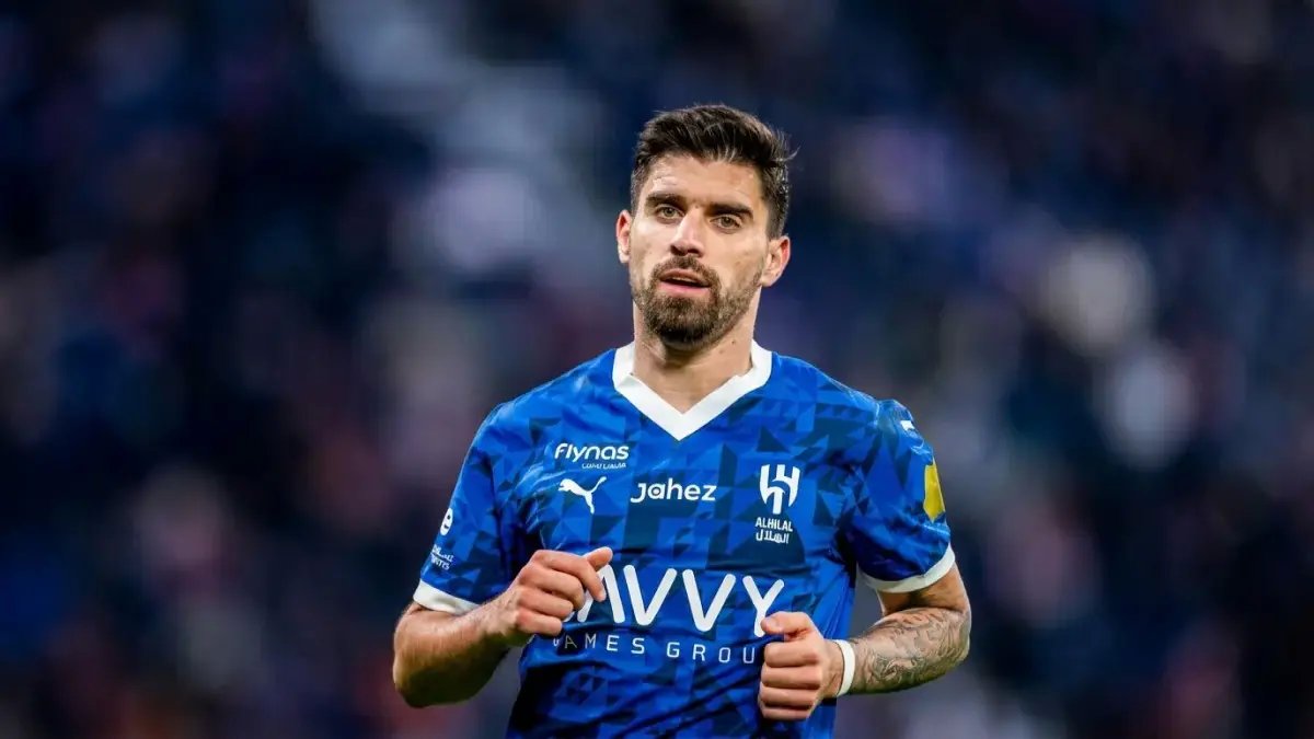 حصري: روبن نيفيز يكشف سبب بقائه في الهلال… وعقده مع الزعيم يضمن سيطرة جديدة على آسيا!