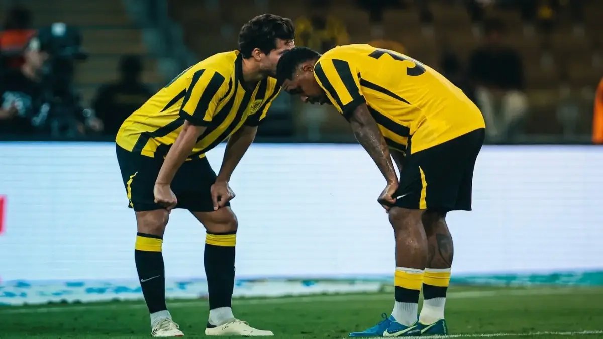 حصري: الاتحاد يحقق فوزًا استراتيجيًا على ضمك 2-1 ويطارد المقعد الآسيوي حتى الرمق الأخير - سباق الخمسة يدخل مرحلة الانفجار!