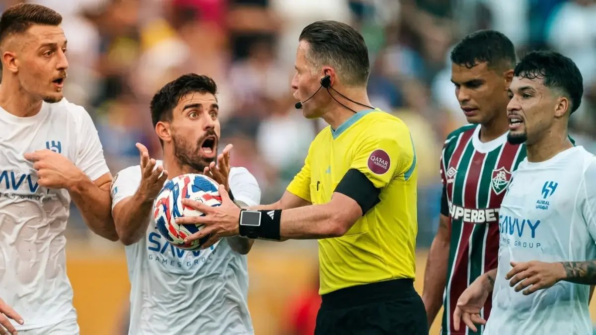عاجل: خيسوس يفجر مفاجأة صادمة قبل ديربي الهلال… 8 أجانب في انتظار قراره الناري خلال ساعات!