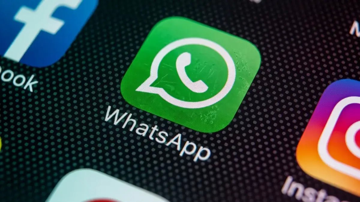 عاجل: واتساب يُطلق تحديثاً صادماً لمستخدمي iOS… هذه الميزة ستغير طريقة استخدامك للتطبيق تماماً!