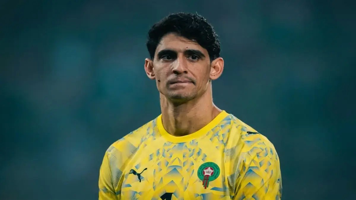 في مفاجأة مفاجأة: الأخضر يرفض المخاطرة بالعقيدي! جهاز المنتخب يقرر عدم إشراكه في تجربة السنغال... ما السبب الخفي الذي قد يعيده إلى الصف الأول؟