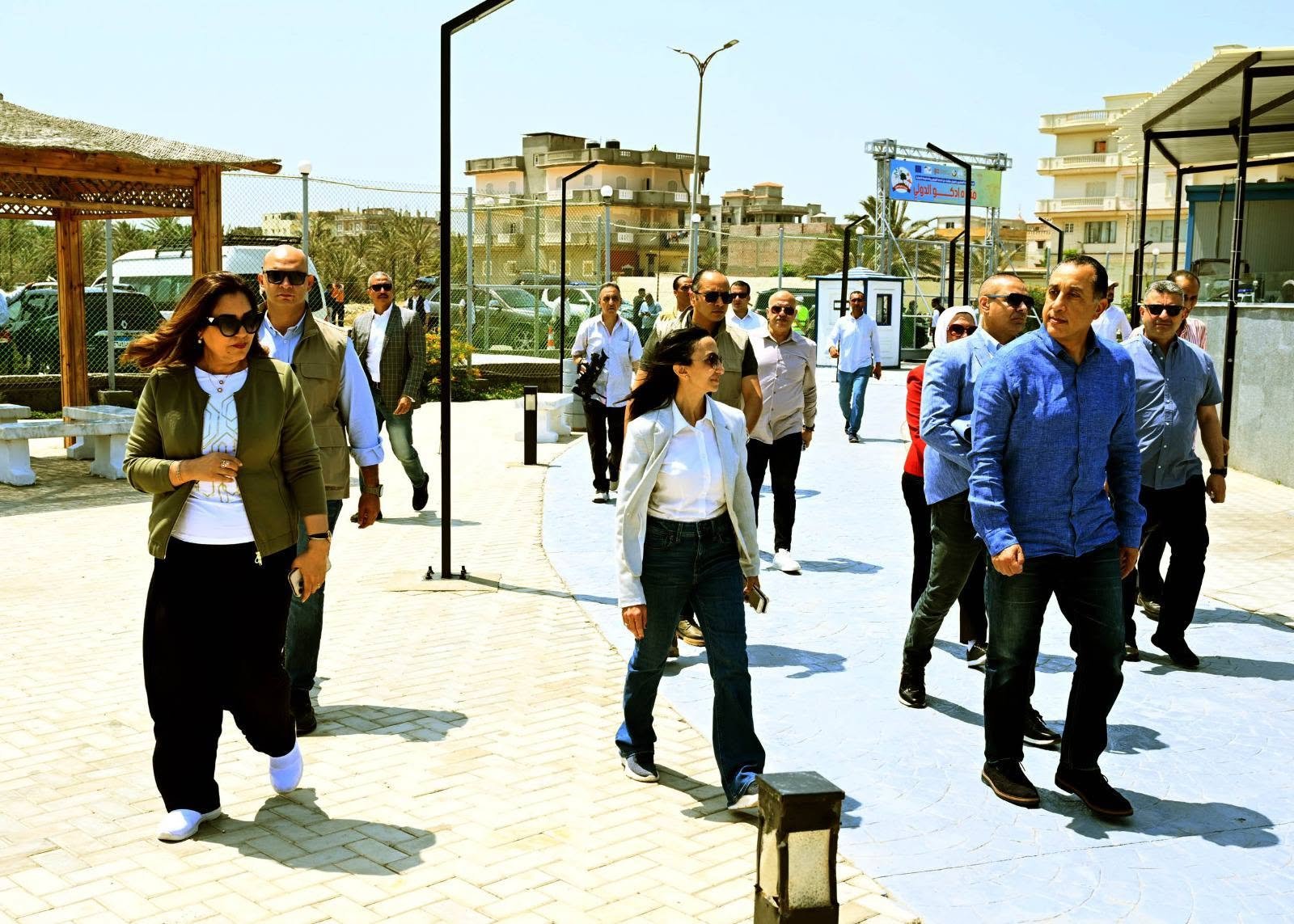 رئيس الوزراء يتفقد عدداً من المشروعات الخدمية والتنموية بمحافظة البحيرة 13-6-2026 (1) رئيس الوزراء يتفقد عدداً من المشروعات الخدمية والتنموية بمحافظة البحيرة 13-6-2026 (1)