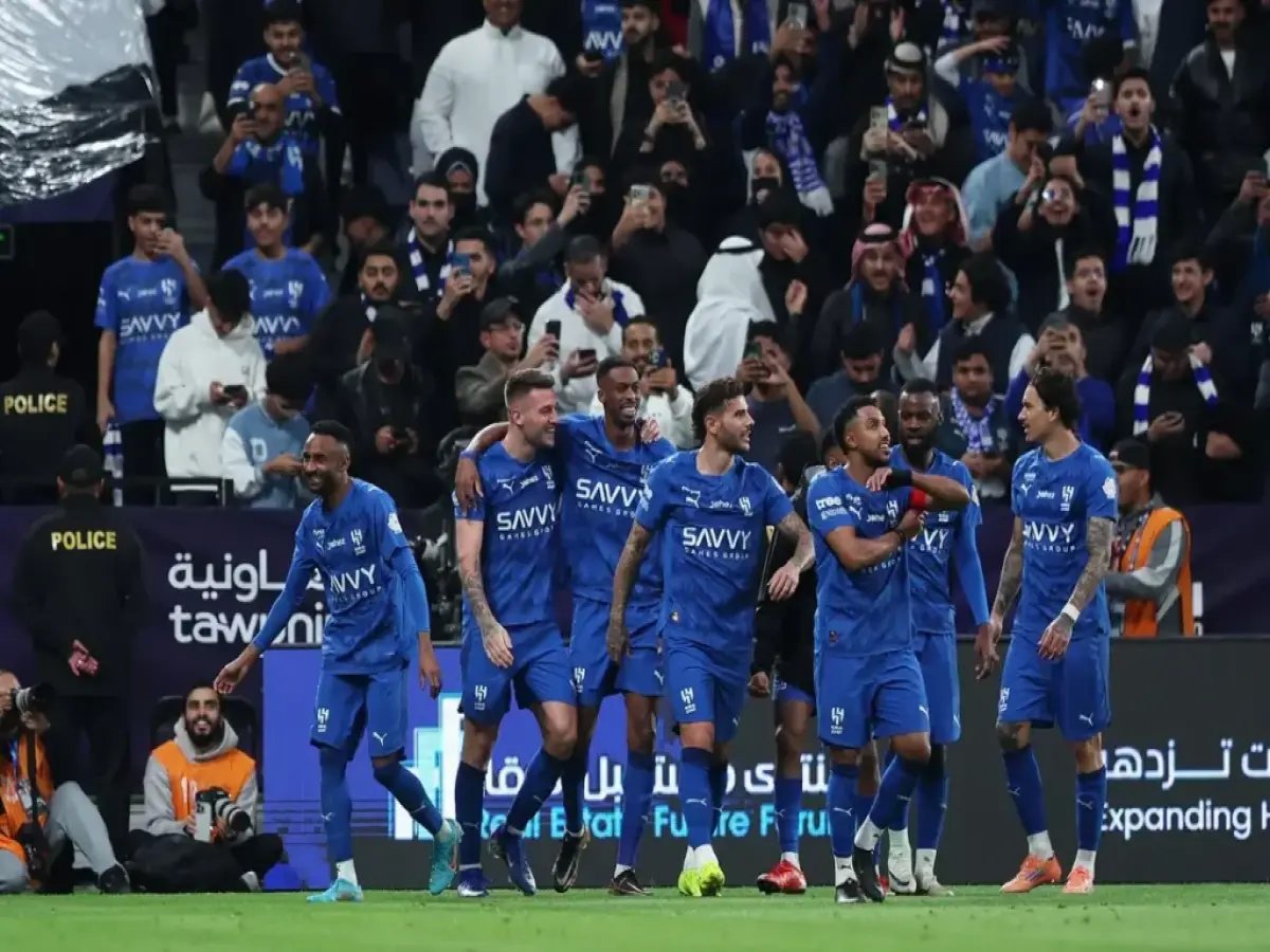  القادسية يحقق مفاجأة صادمة بالحصول على جواهر الهلال… قرار تاريخي يغير موازين الدوري السعودي!
