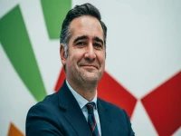  مفاجأة مذهلة في رابطة الدوري السعودي... المدير الرياضي مايكل أمينالو يقدم استقالته - وخيسوس أرويو يتولى الملف الساخن!