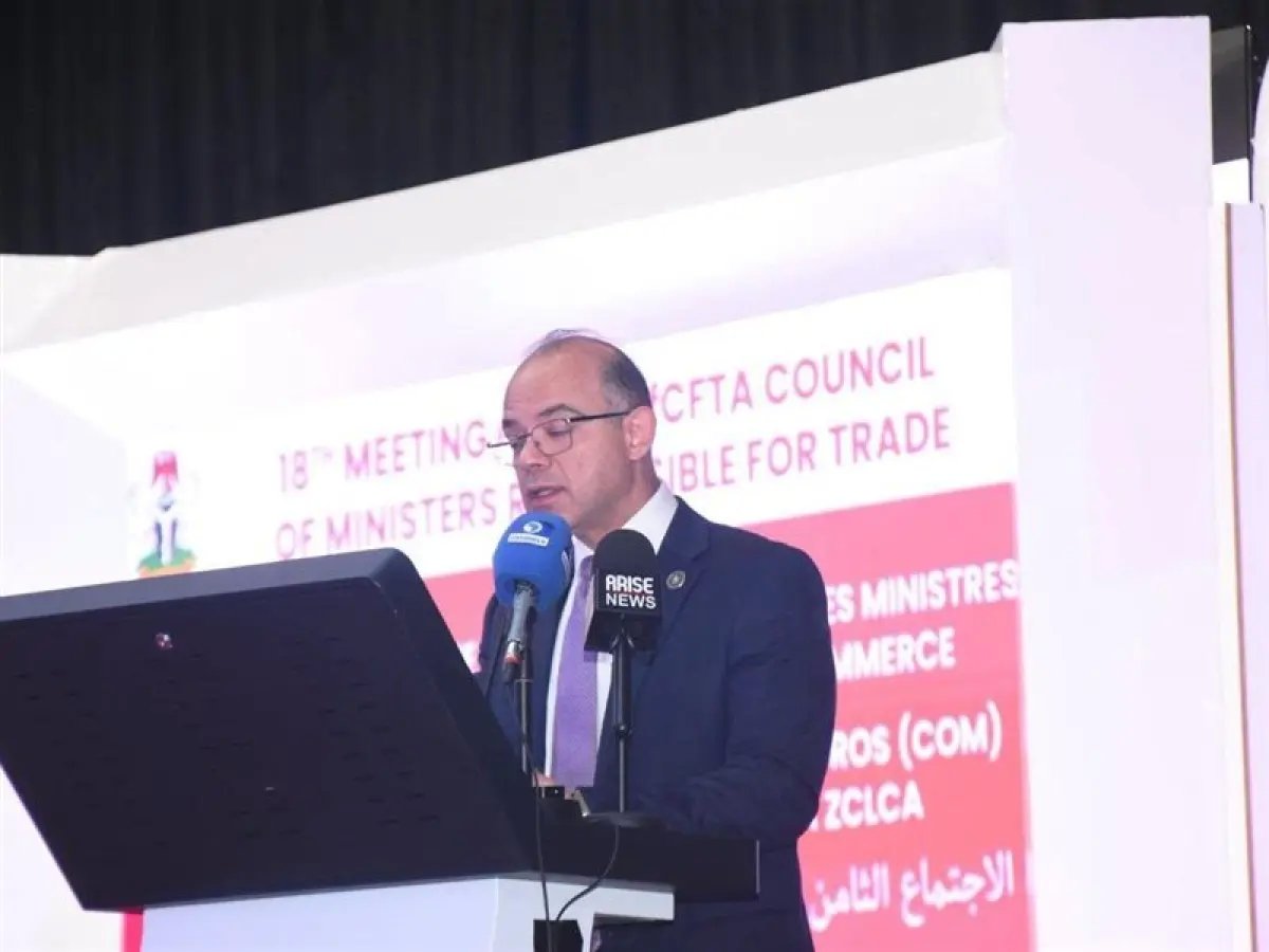  وزير الاستثمار يفتح أبواب الوزارة للشباب المصري... قرار تاريخي لدعم أفكار تكنولوجيا المركبات الكهربائية 100%