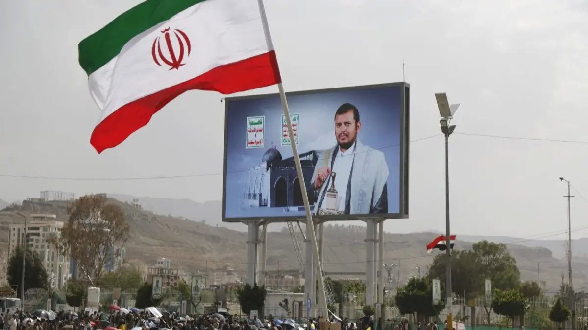 عاجل: الحوثيون يكشفون الخطة الإيرانية السرية… كيف حوّلوا اليمن إلى مقبرة للسلام ومنصة للهيمنة في 10 سنوات؟